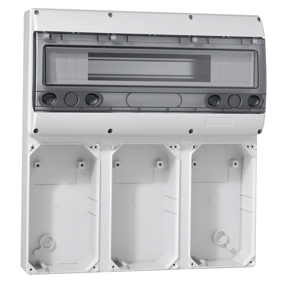 Legrand - Embase P17 - recevant plastron 220x125 - rail 18 modules - 6 socles 16A