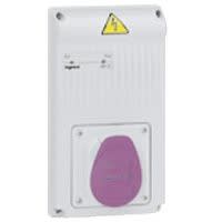 Legrand - Prise TBT P17 IP44 pour embase hauteur 220 à 441mm - 160VA