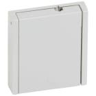 Legrand - Prise de courant 2P+T à puits allemand montage en plastron format réduit