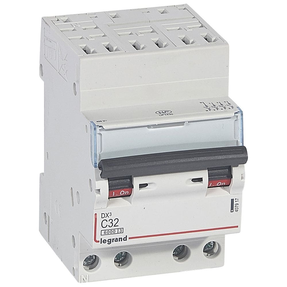 Legrand - Disjoncteur DX3 6000 -auto/vis- 4P- 400V~-32A-courbeC-peigne HX3 opti 4P -3M