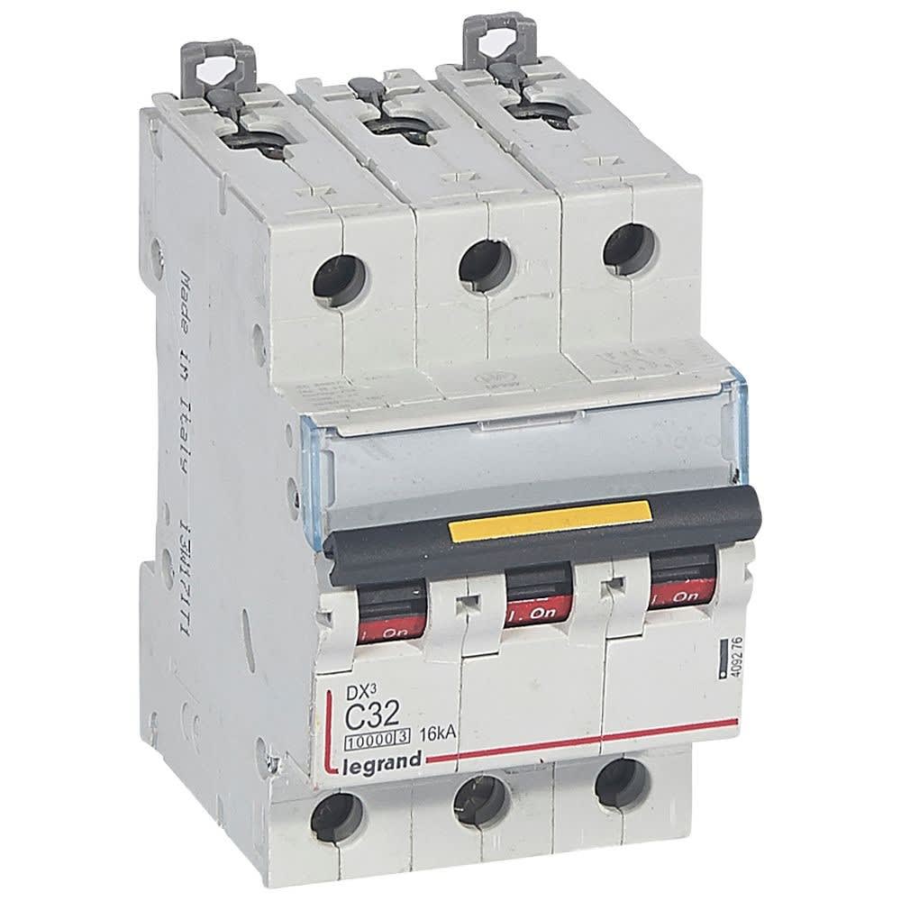 Legrand - Disj. DX3 1000kA 16kA arrivée haute/départ bas à vis 32A -courbe C -3 modules
