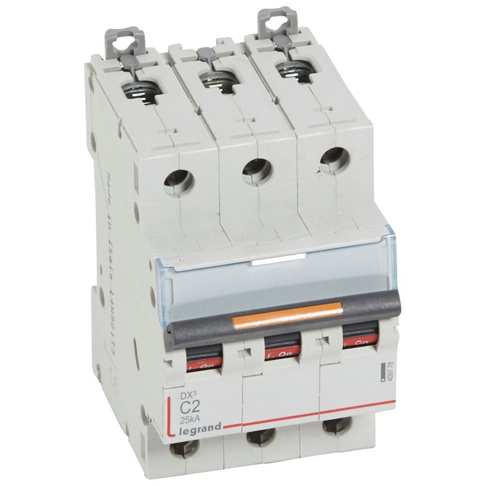 Legrand - Disj. DX3 25kA arrivée haute, départ bas à vis 3P 400V~ - 2A courbe C 3 modules