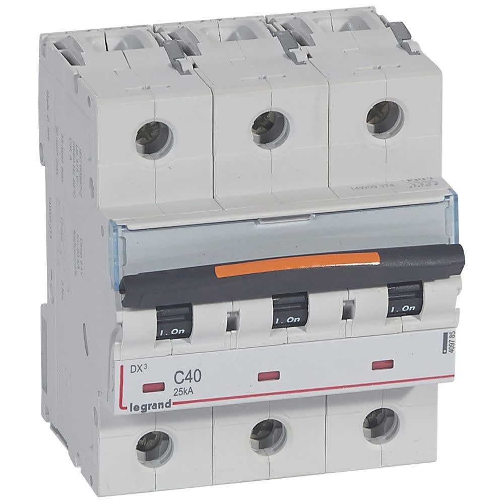 Legrand - Disjoncteur DX3 25kA arrivée haute/départ bas vis 3P 40A -courbe C - 3,5 mod