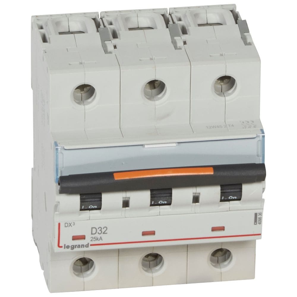 Legrand - Disjoncteur DX3 25kA arrivée haute/départ bas vis 3P 32A -courbe D - 4,5 mod