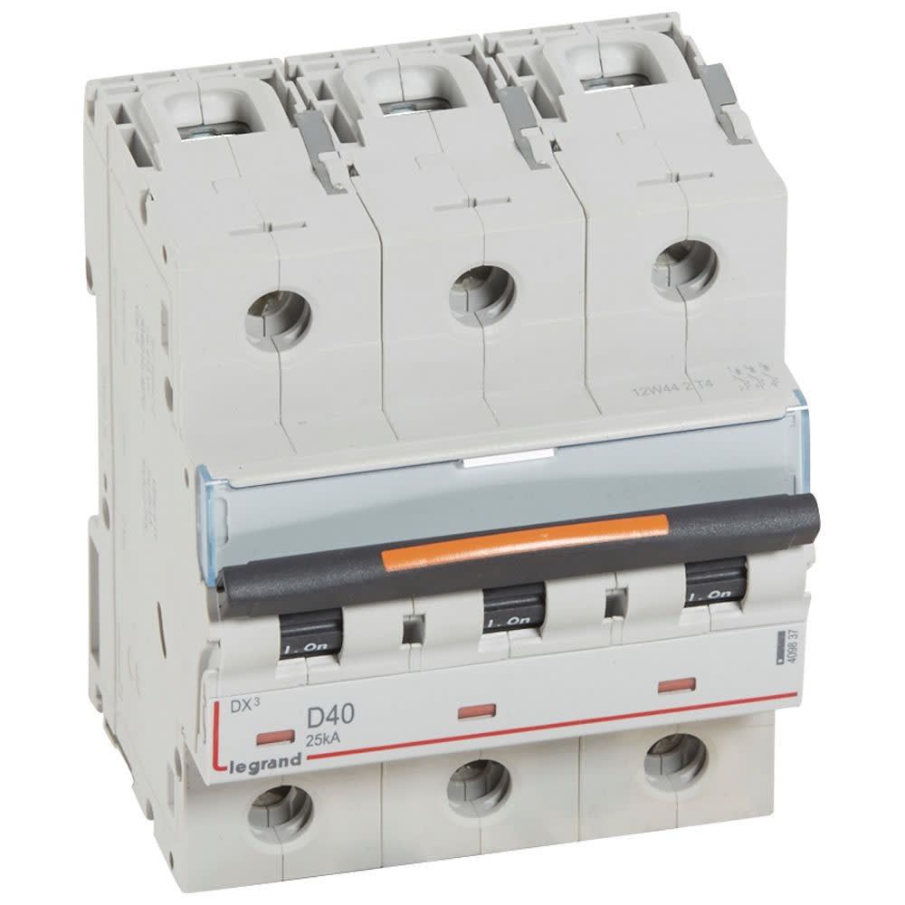 Legrand - Disjoncteur DX3 25kA arrivée haute/départ bas vis 3P 40A -courbe D - 4,5 mod