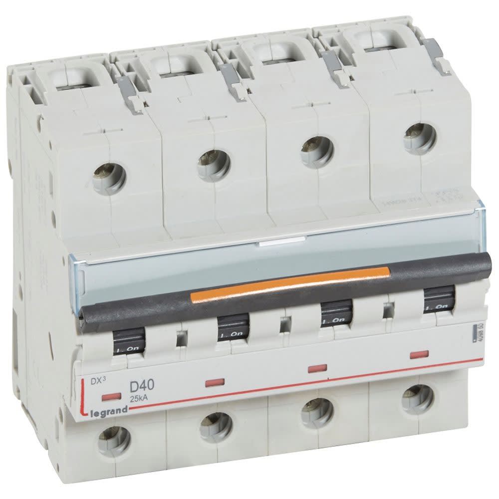 Legrand - Disjoncteur DX3 25kA arrivée haute/départ bas vis 4P 40A -courbe D - 6 mod