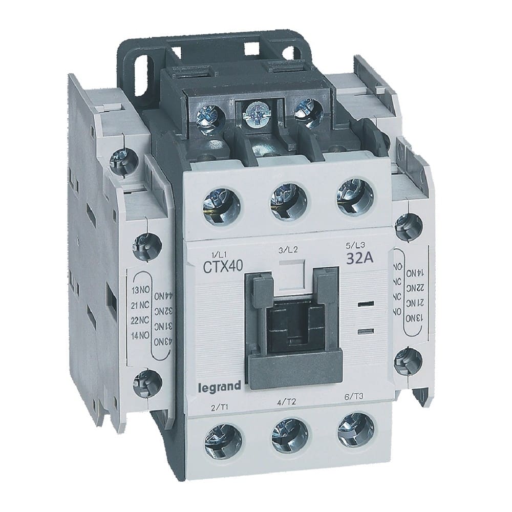 Legrand - Contacteur de puissance CTX3 40 - 3P - 32A - bornes à vis - 2NO+2NF - 110V~
