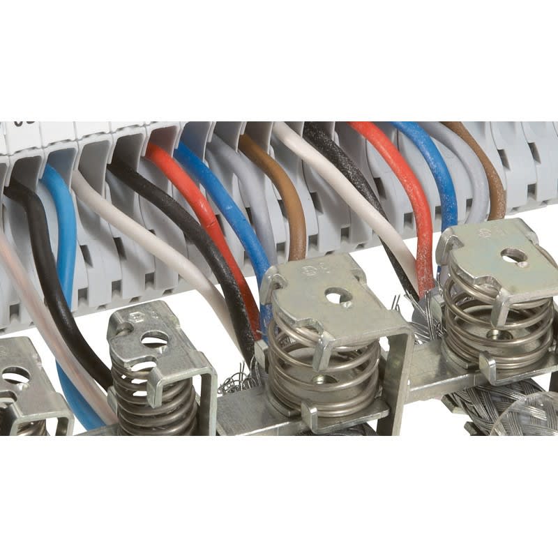 Legrand - Barreau de blindage bloc de jonct à vis/ressort Viking3 - section 10x3mm long.1m