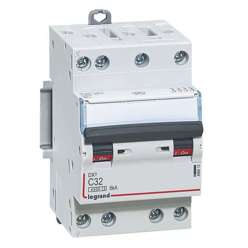 Legrand - Disjoncteur DX34500 6kA bornes à vis 4P 400V~ 32A courbe C - 3 modules
