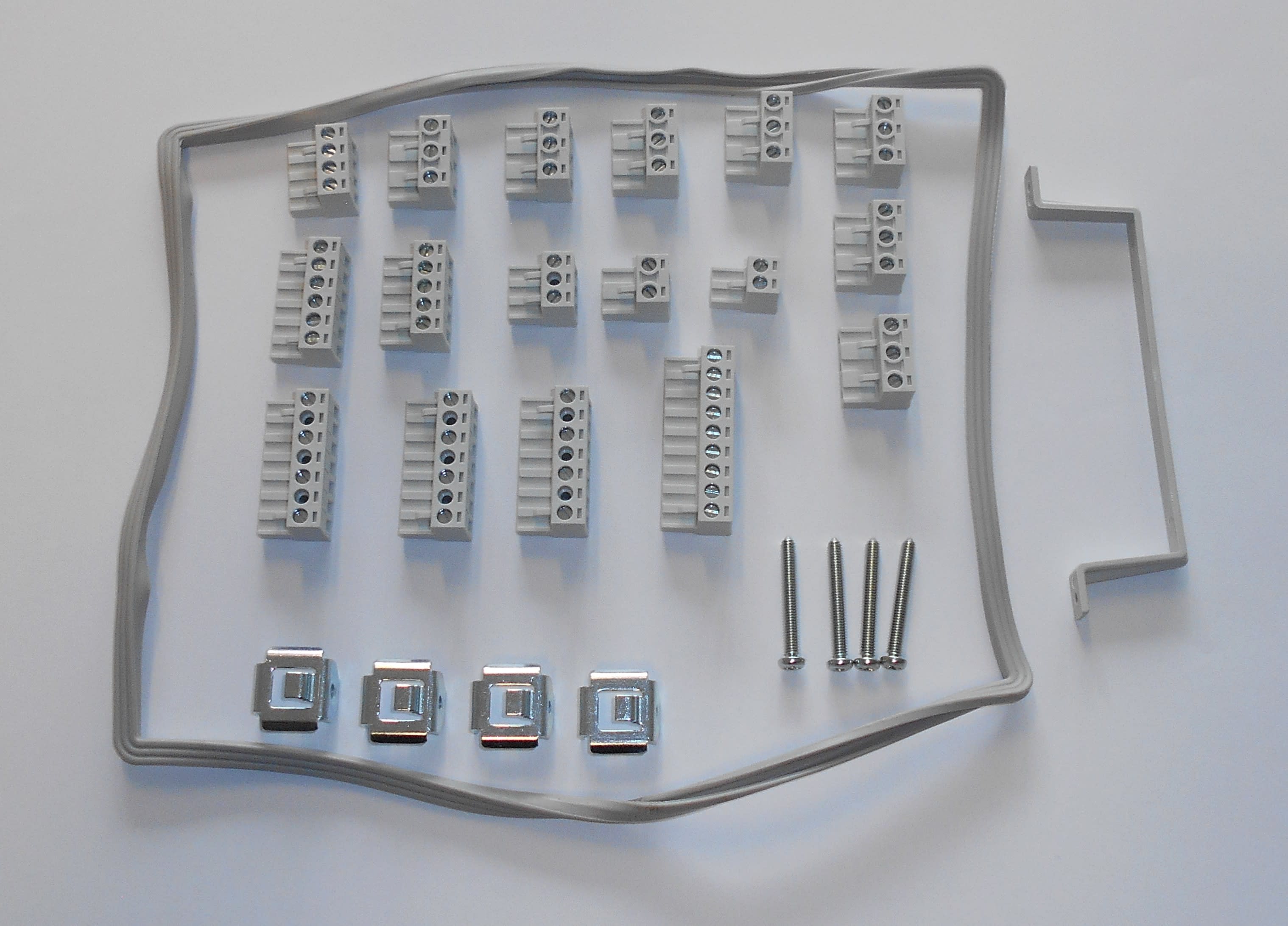 Legrand - Kit de fixation 3SRC/5BRK C.U. - maintenance