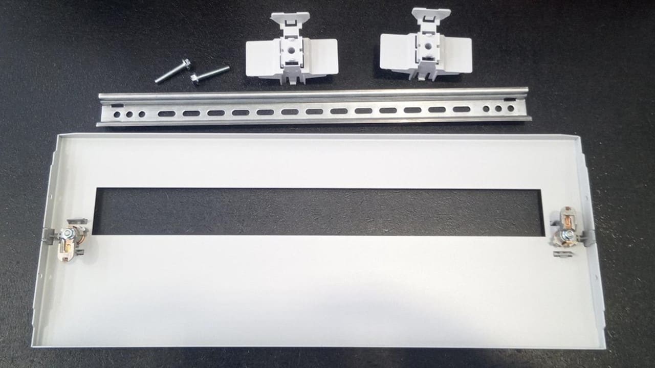 Legrand - Kit modulaire métal - plaque frontale 200mm - rail intégré - montage facile