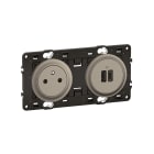 Legrand - Prise 2P+T et USB A+C 20W précâblées Céliane, enjoliveurs Titanium et support