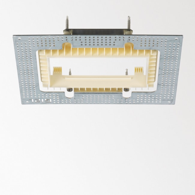 Delta Light - MOUNTING KIT 2 LARGE MINIGRID 67