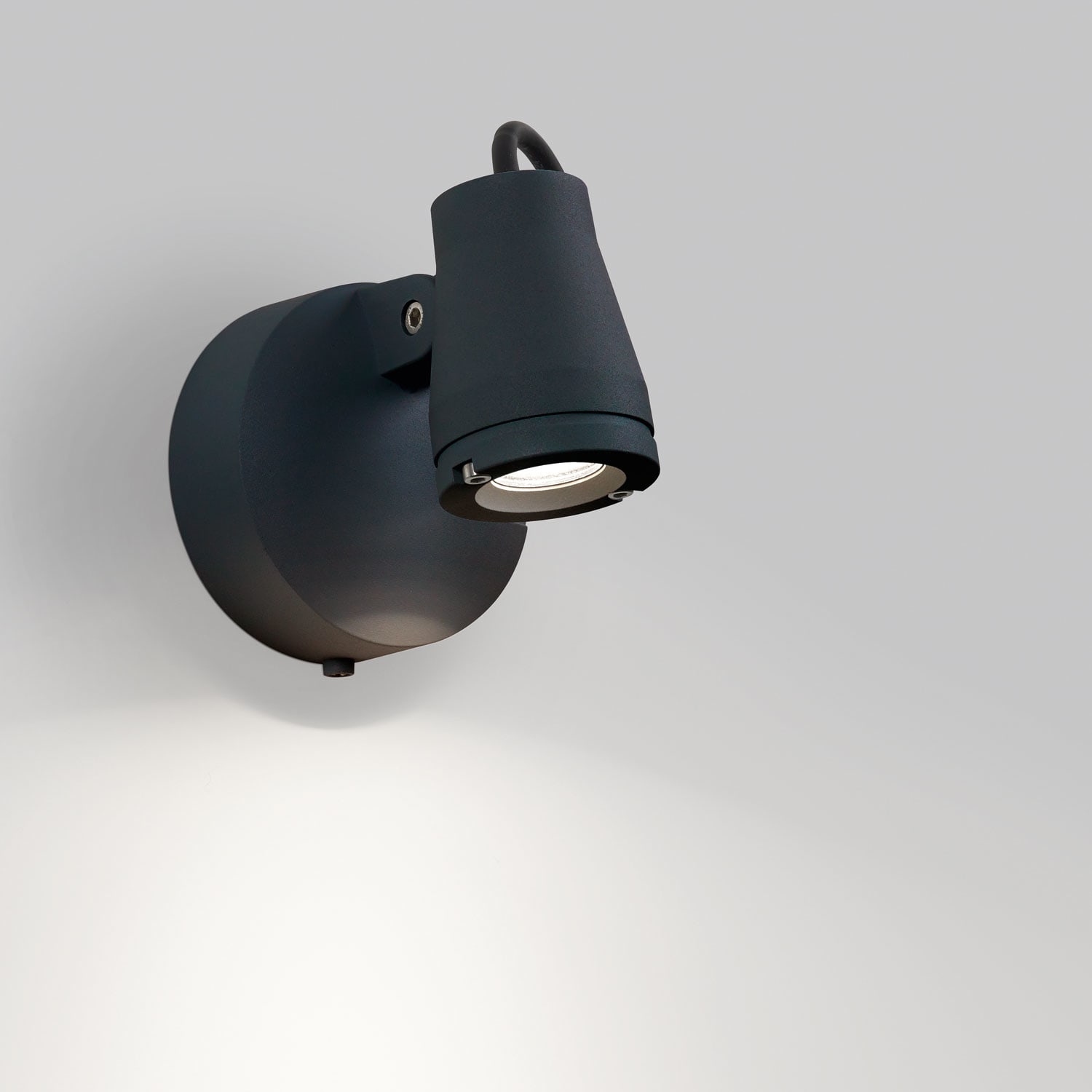 Delta Light - KIX M 92733 N