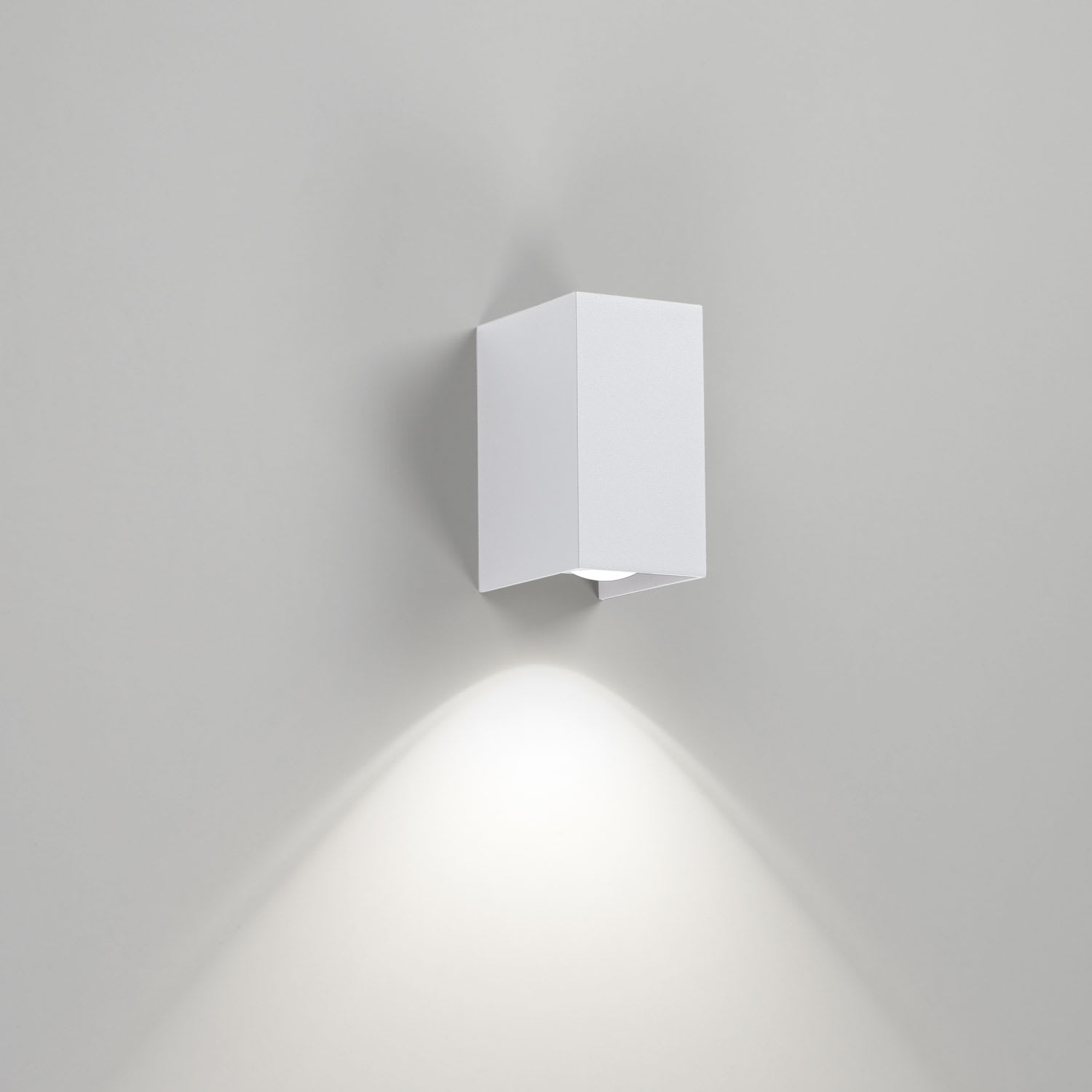 Delta Light - MONO II LED 930 W