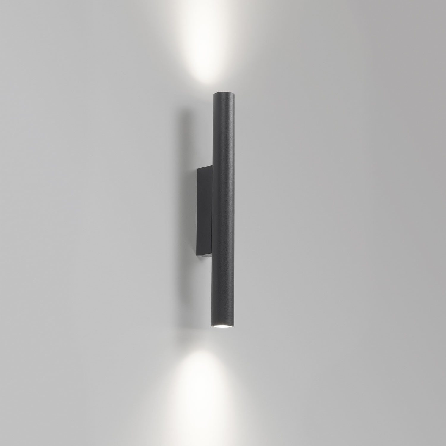 Delta Light - SPY 39 W X DOWN-UP 93013 N