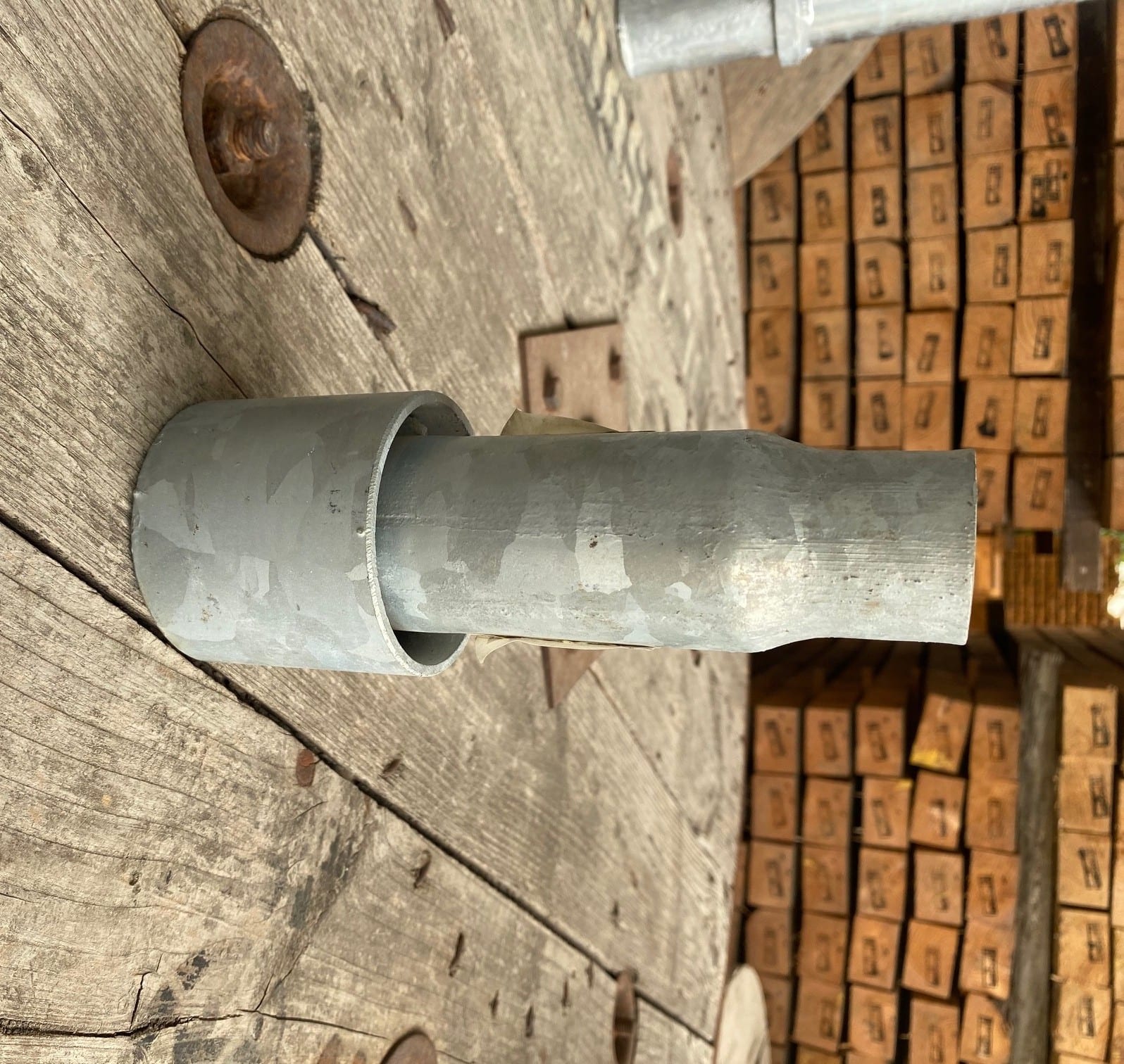 Petit Jean - Embout démontable lisse en acier galvanisé 76x70 mm pour fût 60mm