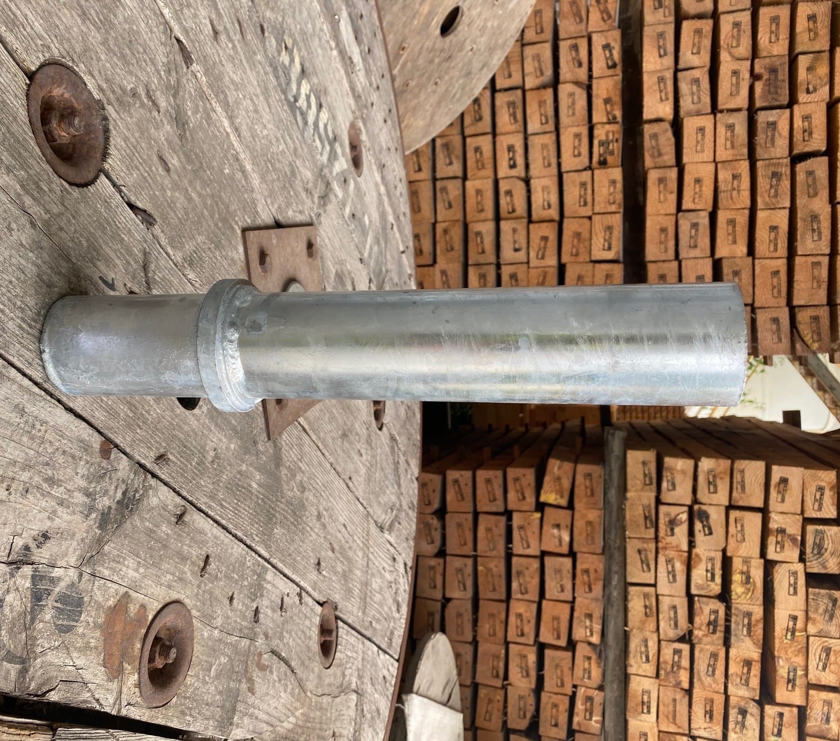 Petit Jean - Embout démontable lisse en acier thermolaqué 60x100mm pour fût 76mm