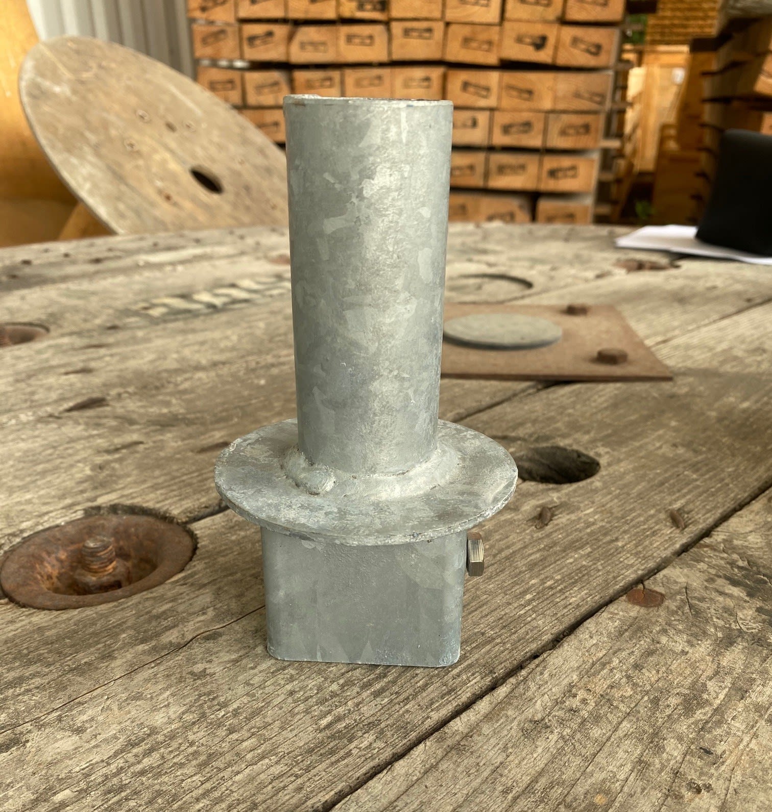 Petit Jean - Embout démontable lisse en acier galvanisé 42x100mm pour fût TC 89