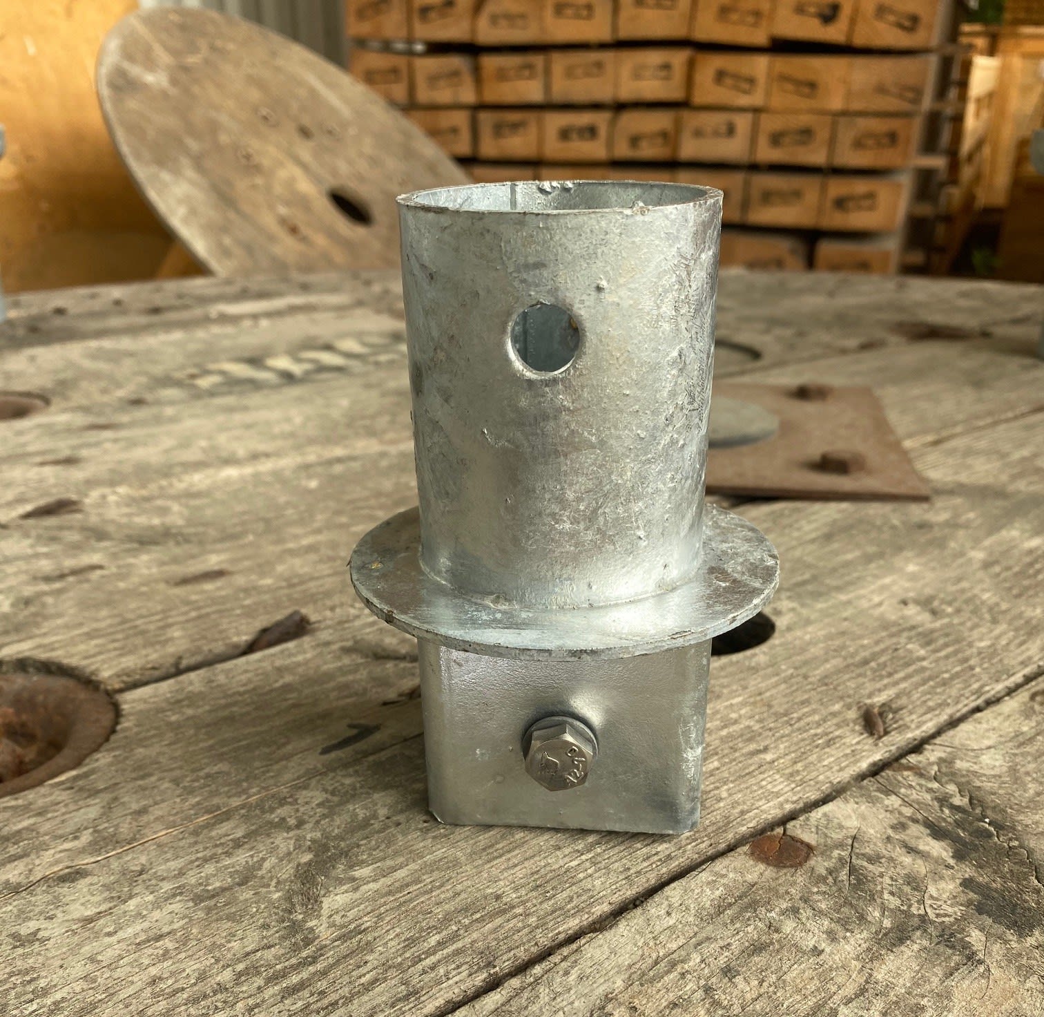 Petit Jean - Embout démontable lisse en acier thermolaqué 60x70mm pour fût TC89