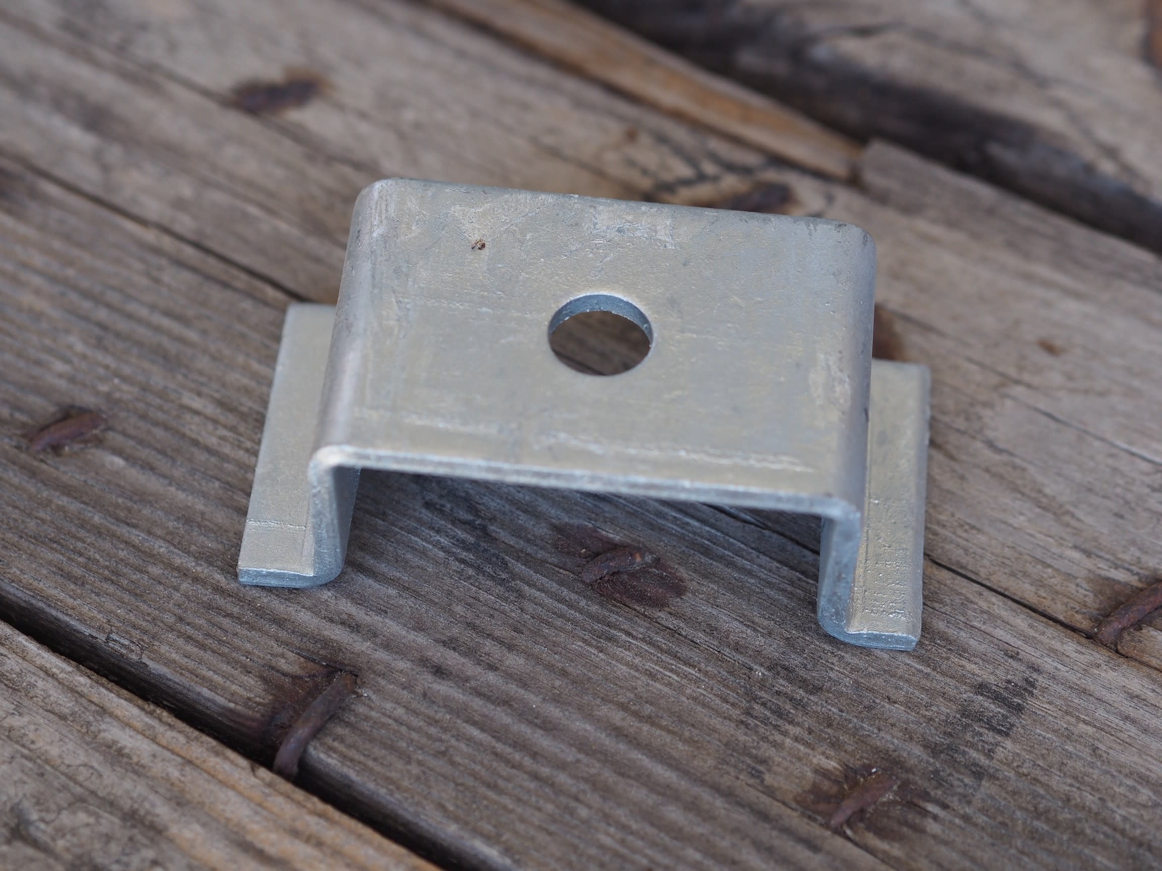 Petit Jean - Fixation pour console en acier galvanisé