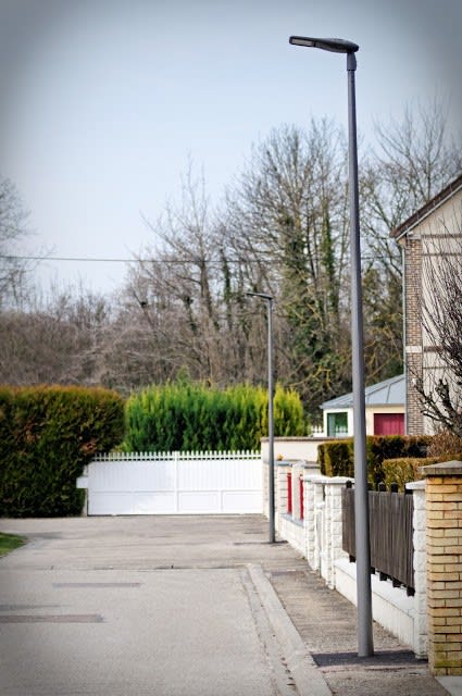 Petit Jean - OMEGA 60, mât rond-conique en acier galvanisé 144/60 , hauteur 6m, sans tiges