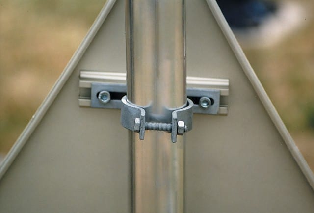 Petit Jean - Fixations de pancartes sur support en acier galvanisé, diamètre 49mm