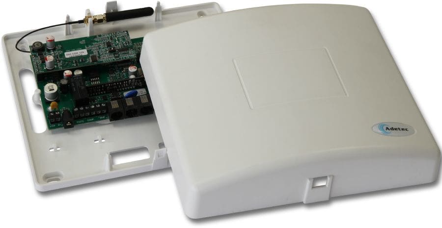 Castel - PASSERELLE VoIP INTELLIGENTE pour transmetteur téléphonique (marque ADETEC)