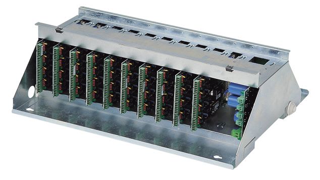 Castel - Central 40 lignes équipé 8 lignes fourni avec module et logiciel de paramétrage