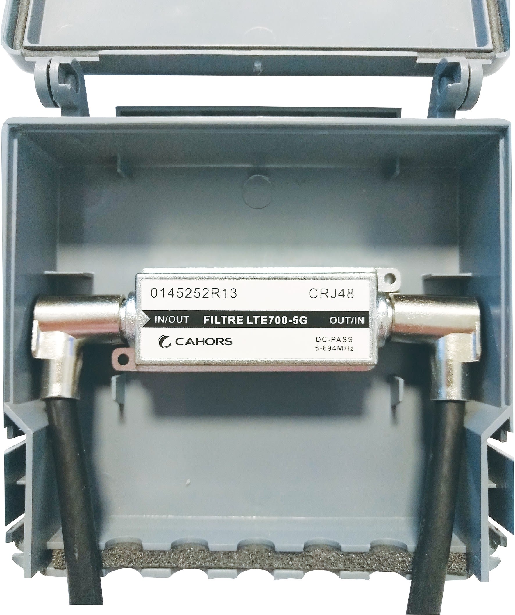 Cahors - réjecteur 5g lte avec passage cc en boitier etanche