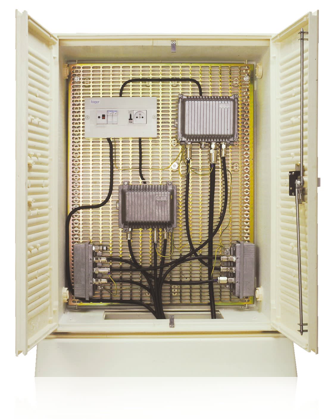 Cahors - Armoire Videocom H870 L670 P230