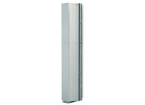 Frico - Rideau d'air industriel montage vertical a eau chaude hauteur 3 m