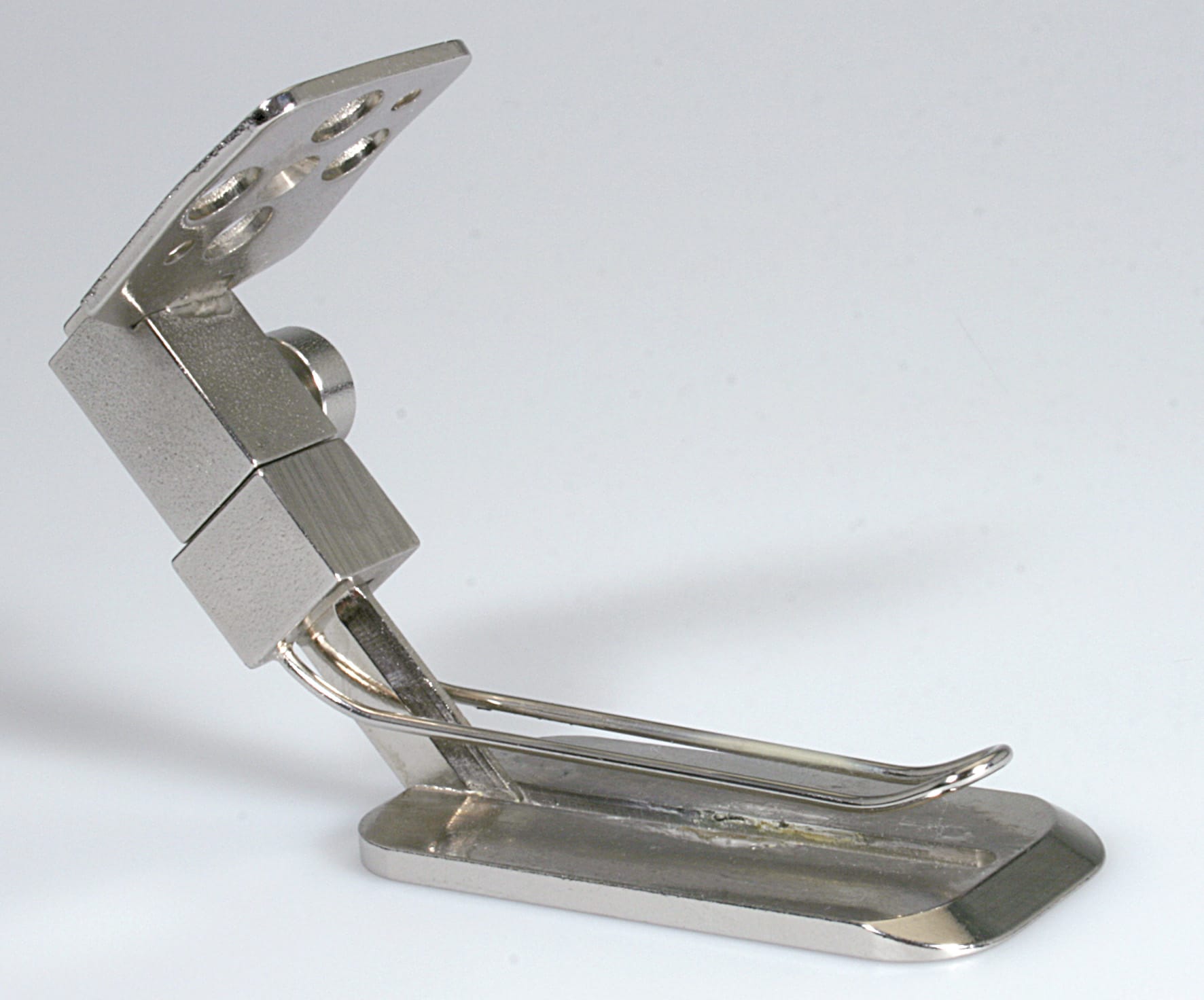 SES Sterling - Support HSG 0 SF