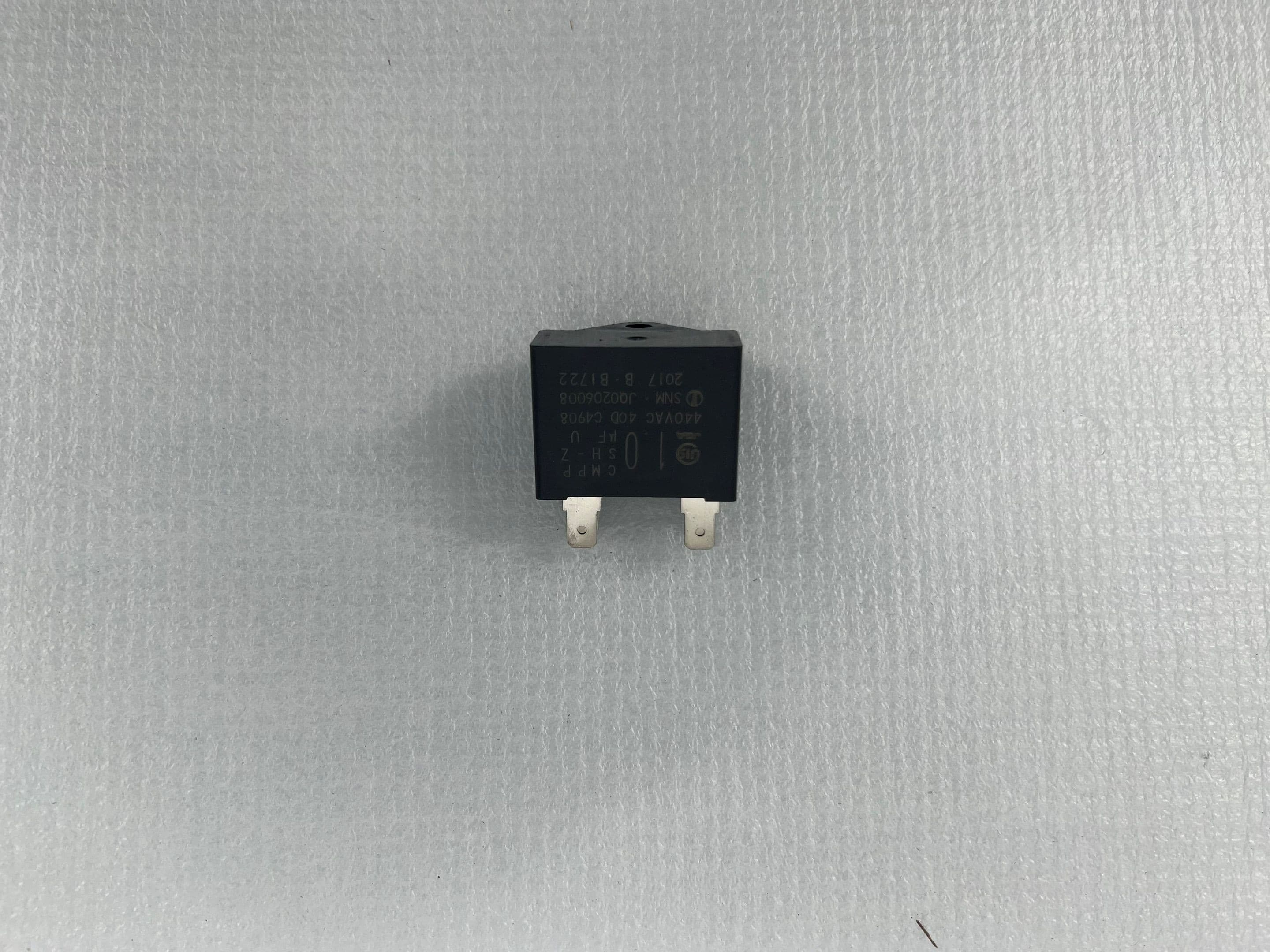 Daikin - CONDENSATEUR 440V 1UF 3P067118-4