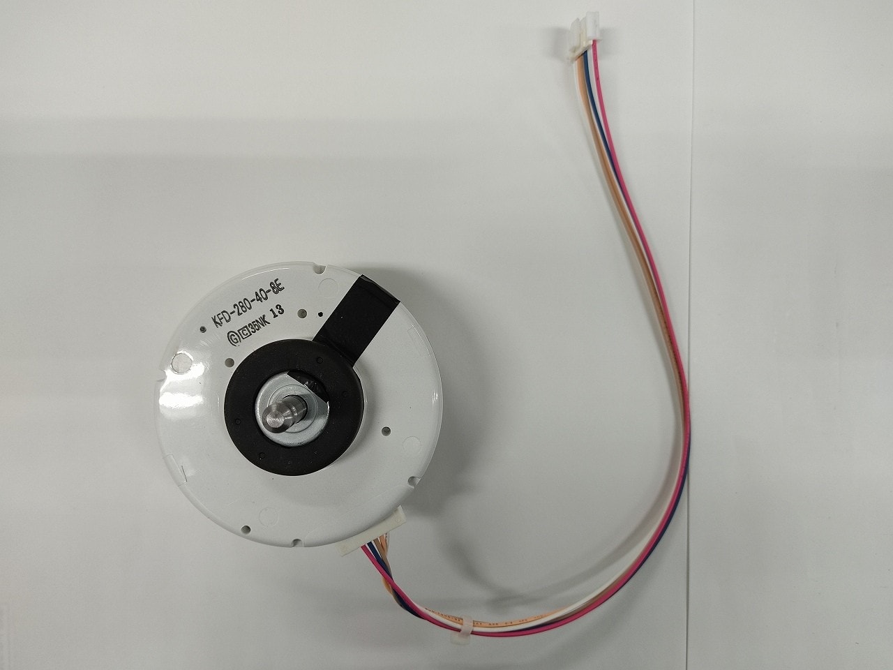 Daikin - MOTEUR VENTIL 3SB40664-4  KFD280-40-8E