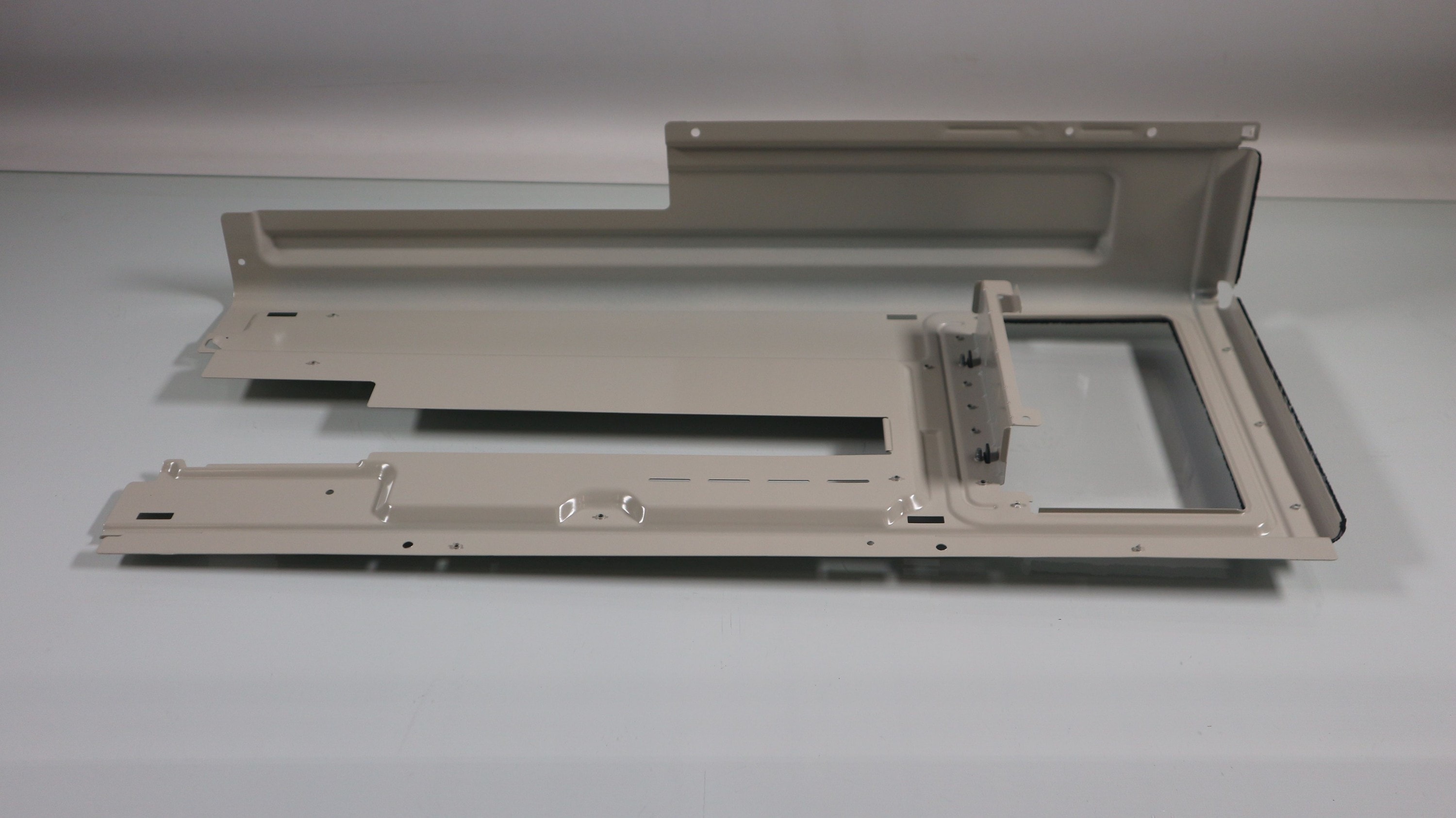 Daikin - RIGHT SIDE PLATE (SHEET METAL) ASSY