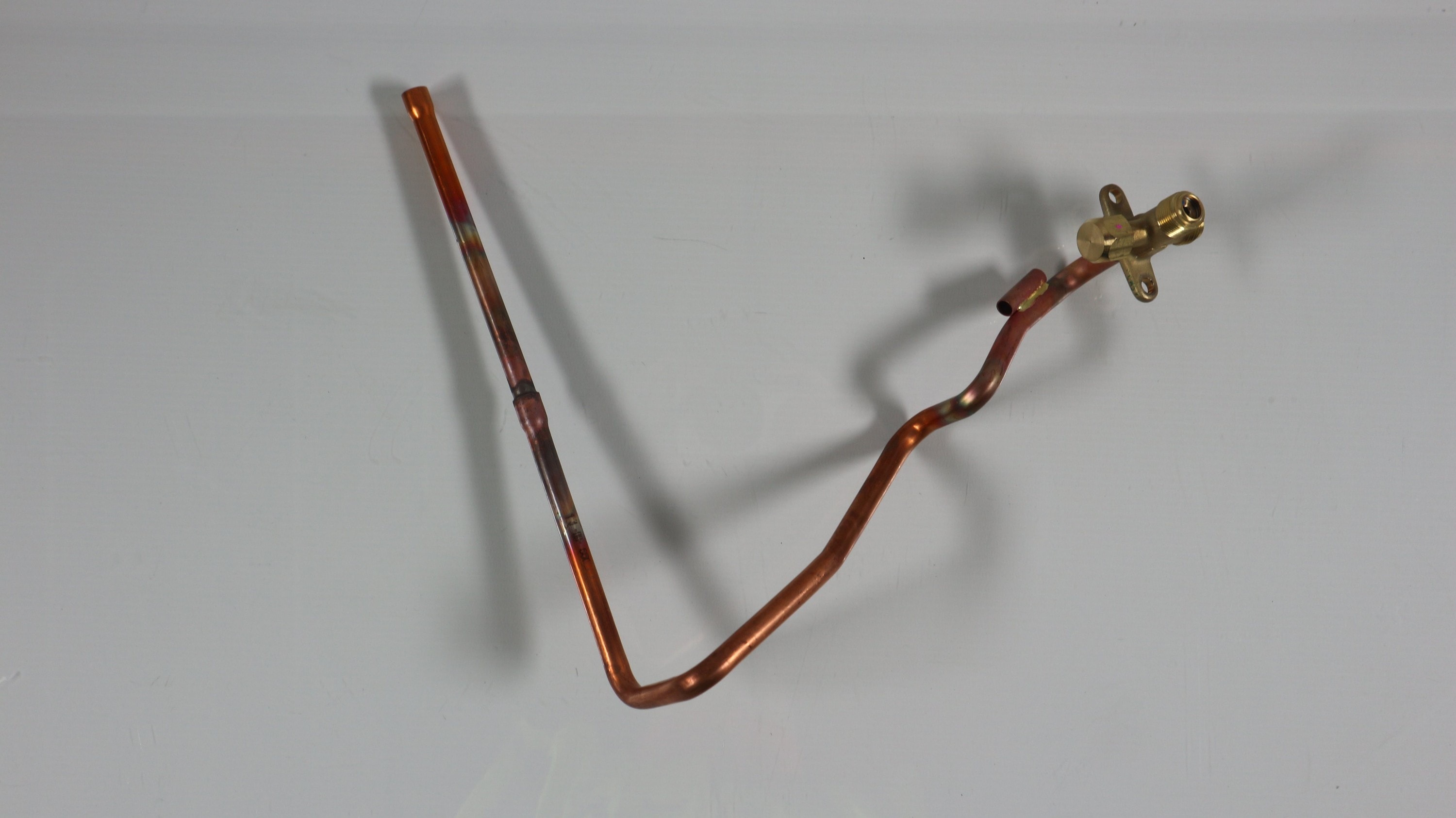 Daikin - STOP VALVE ASSY (TANK)