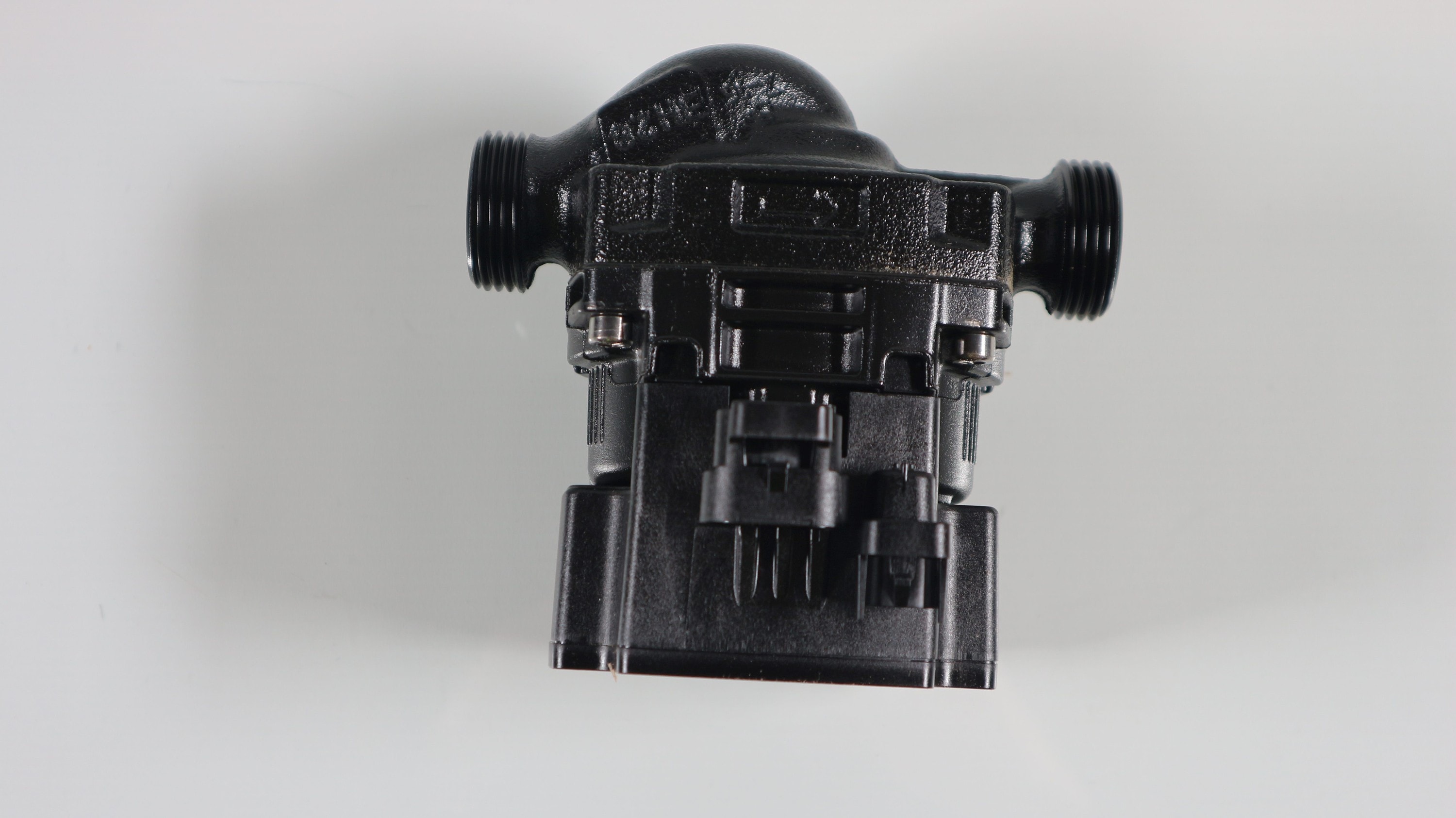Daikin - POMPE UPM4 K 15-70 130 9 DKI GAUCHE