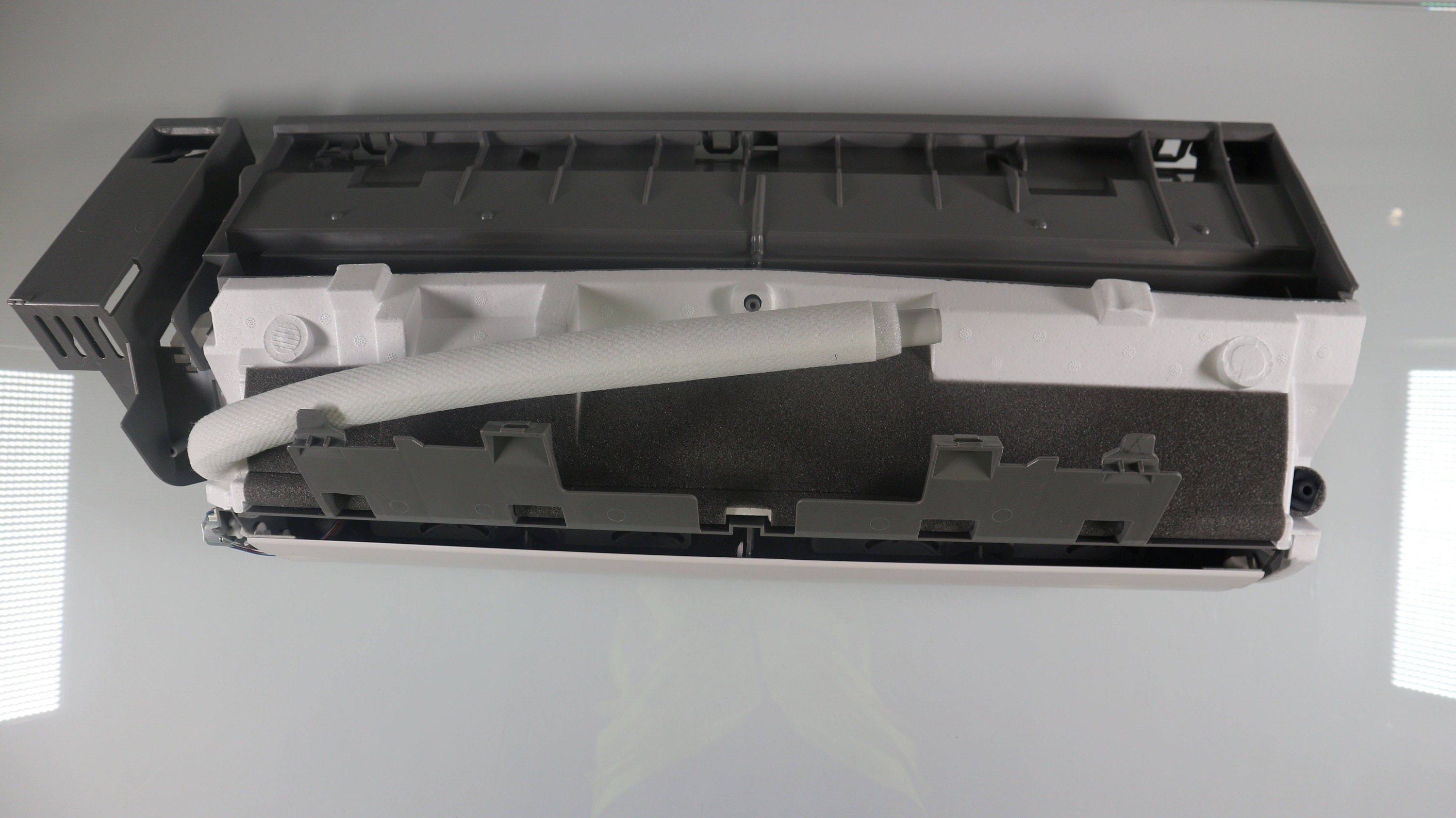 Daikin - BOTTOM FRAME ASSY