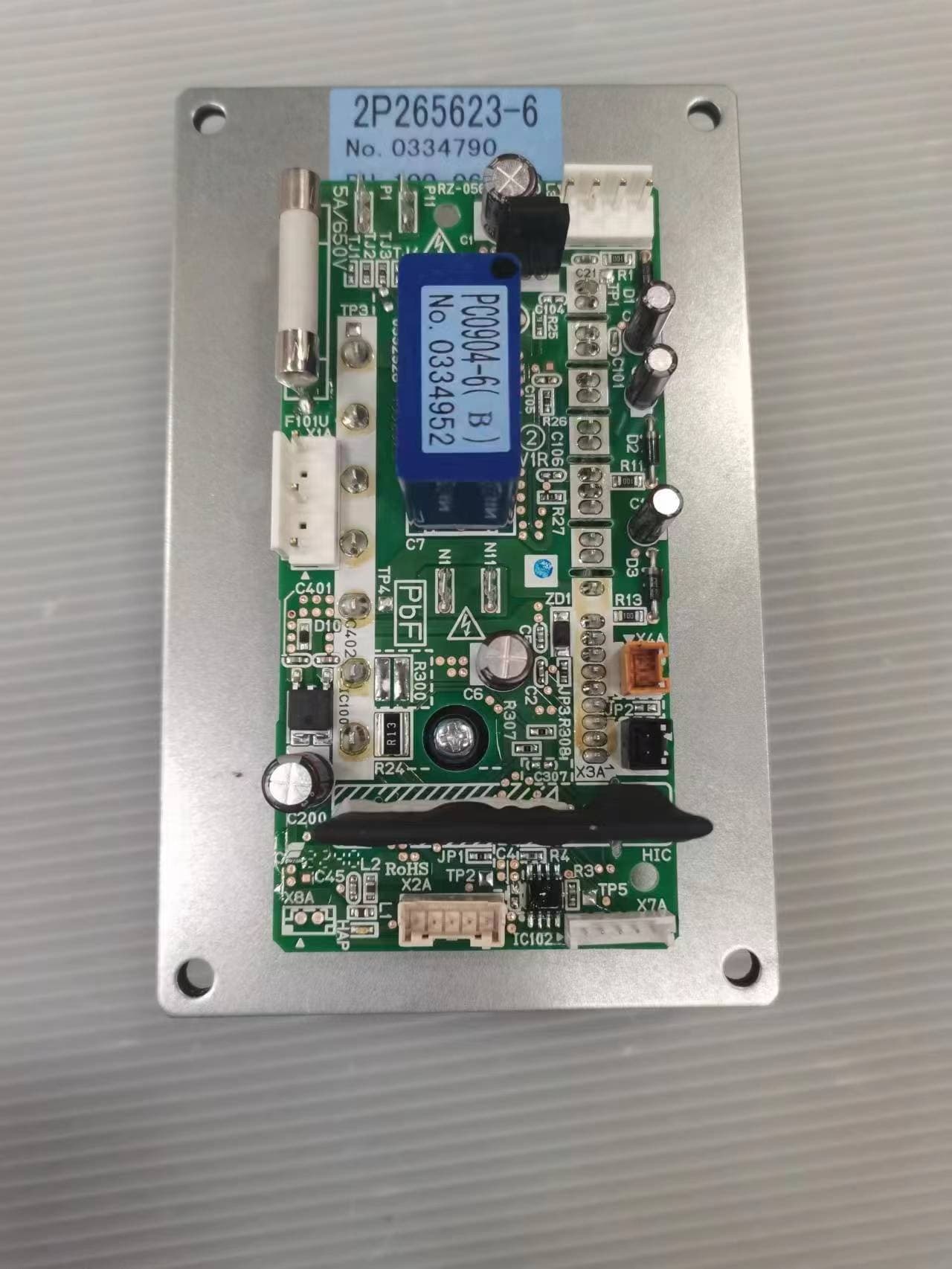Daikin - PLATINE (VENTIL 2) 2P265623-6