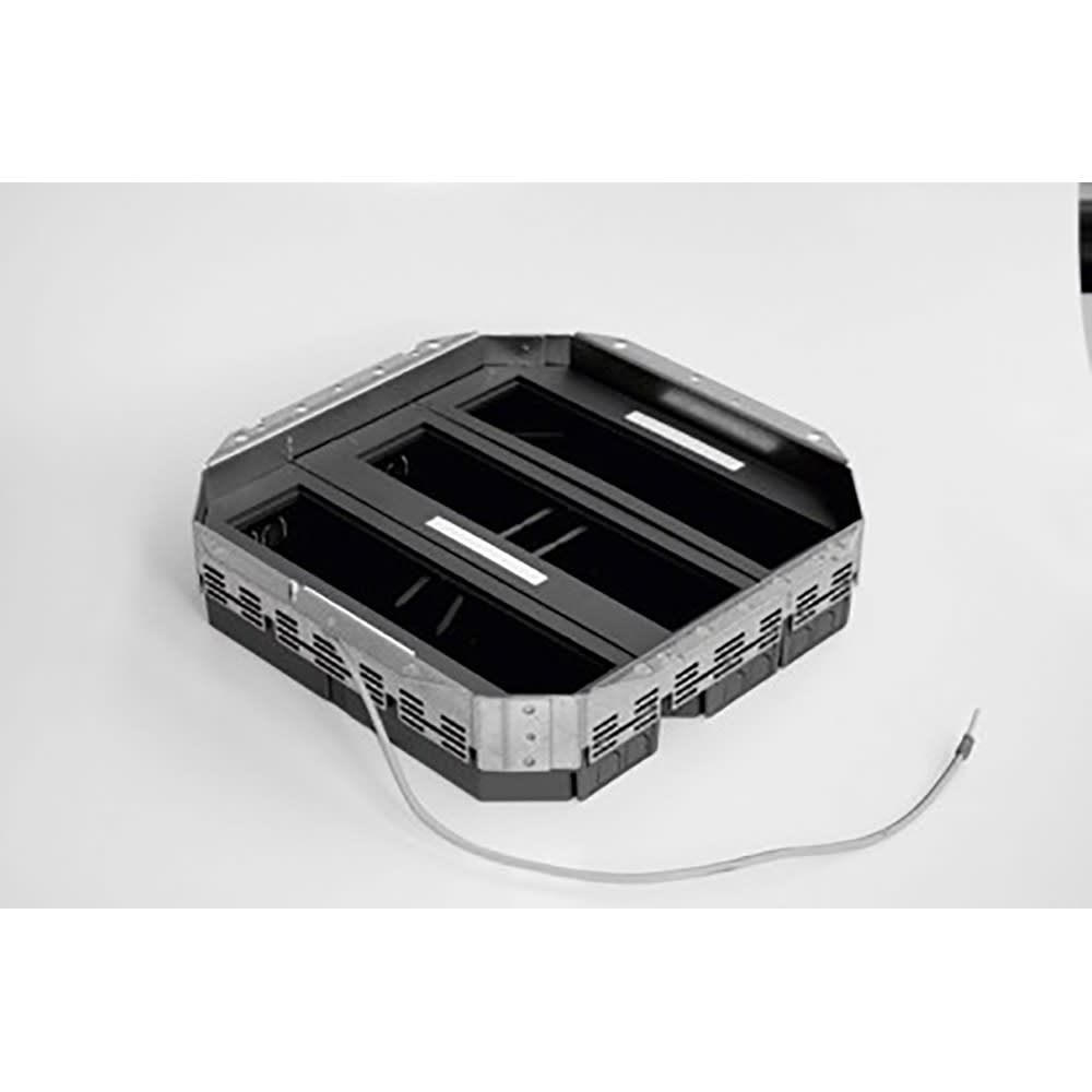 Planet Wattohm - Boîte de sol Logix 24 modules haute résistance - Sortie de câble centrale - IP66