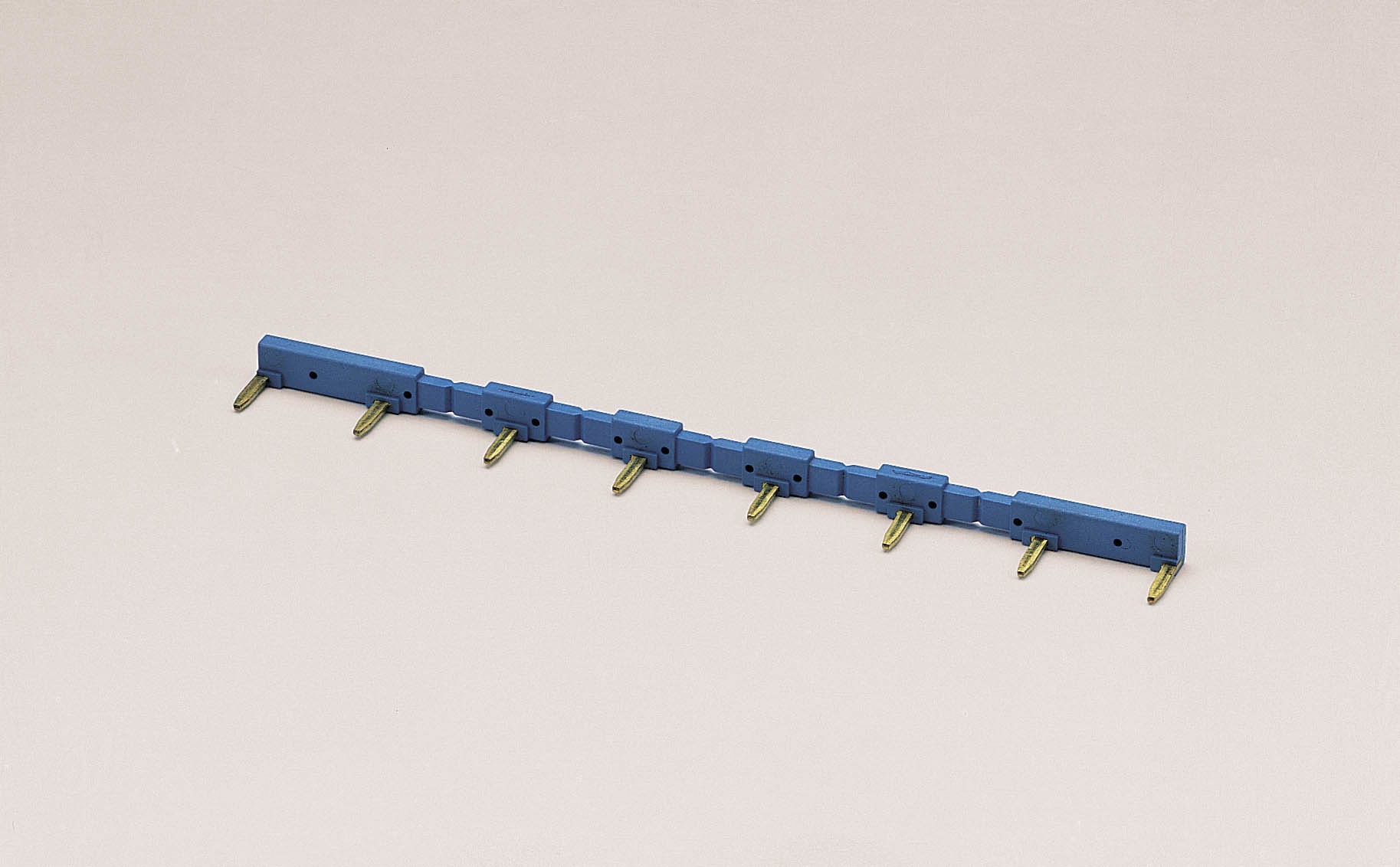 Finder - Peigne 8 broches pour supports 950.. - 9555.. - 970..