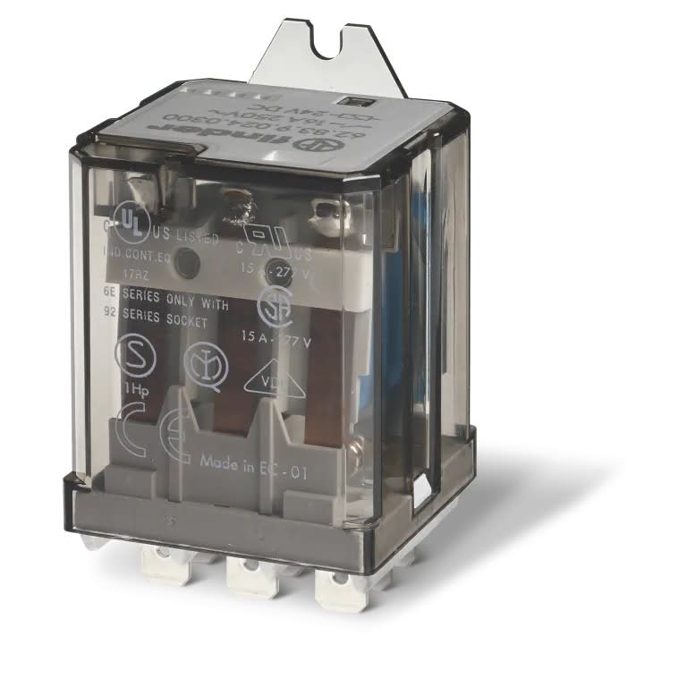 Finder - Relais de puissance 3NO 16A 24V DC, interval contact ? 3mm, Faston 250, AgSnO2