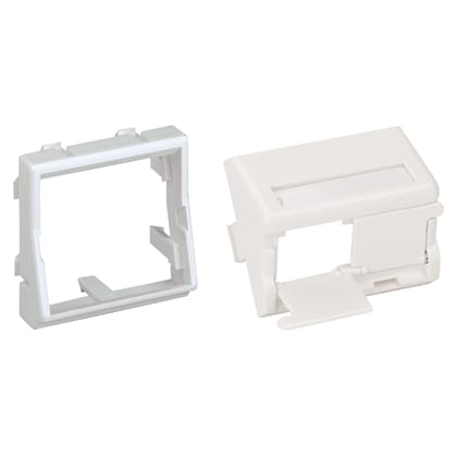 Panduit - Adapter, 45x45mm, 2 Port Sloped Shuttere