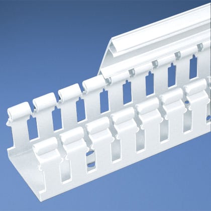 Panduit - Goulotte câbl. à charnière;2x3pouces;PVC blanc;couvercle à ajouter;Cdt.6 pieds