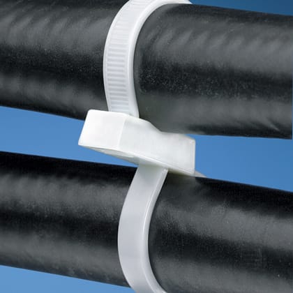Panduit - Clamp Tie, 7.9L (201mm), #10 (M5) Screw,