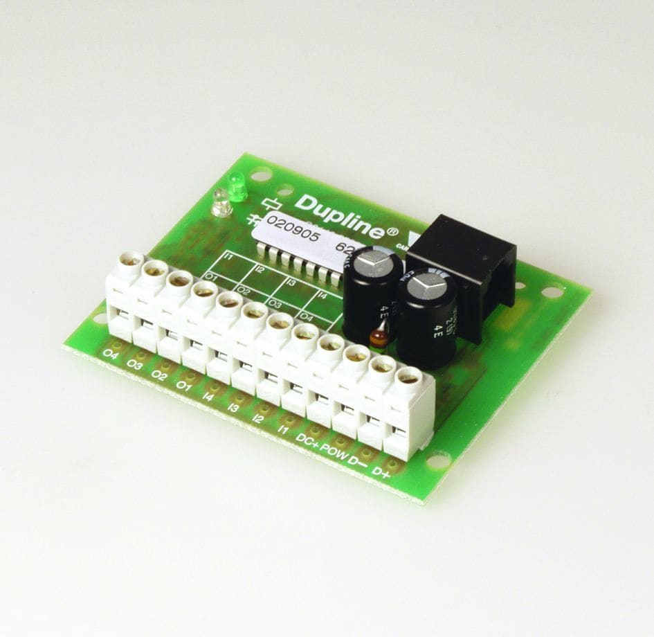 Carlo Gavazzi - Dupline ascenseur e/s 4e/4s PNP, alimentation 10-30Vcc