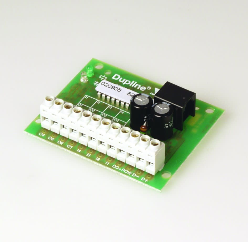Carlo Gavazzi - Dupline ascenseur e/s 4e/4s PNP, alimentation 10-30Vcc