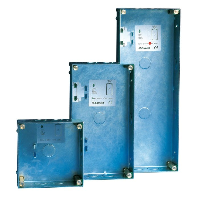 Comelit - Série Vandalcom - Boîte encastrée pour bouton 1 module, 130x130x58 mm