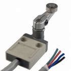 Omron - Métal, levier à galet, IP67, action rapide, 1 inverseur, 5 A, câble S-flex 3 m
